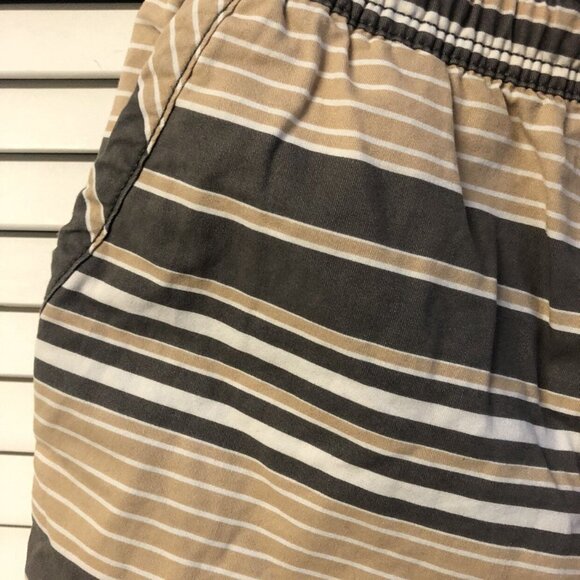Tucker + Tate Size 8/10 Striped Shorts - Picture 2 of 5